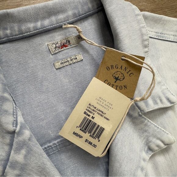 NWT Faherty Size Medium Blythe Jumpsuit Light Indigo Wash Style WBS2213 - Picture 10 of 15